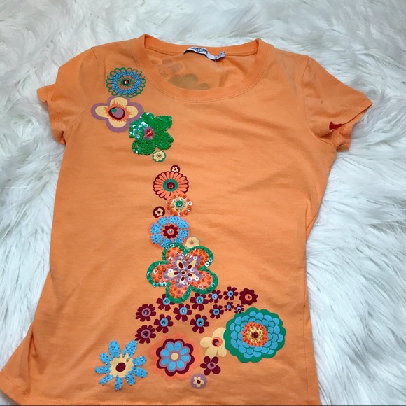 Moschino Tops - Moschino Babydoll Embellished pop-art Tee 2 XS